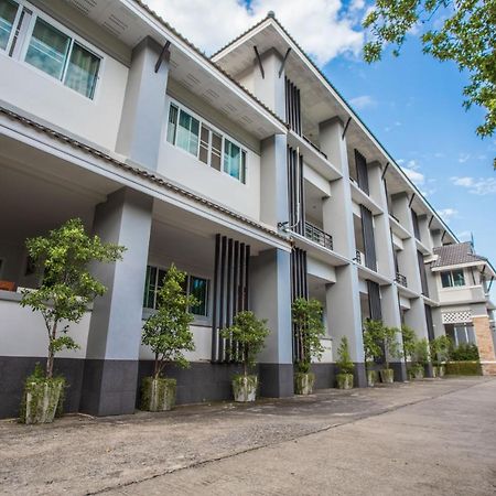 Siya House Hotel Chiang Rai Exteriör bild